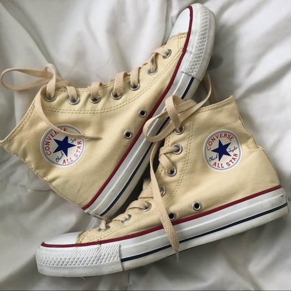 Converse Shoes - 🌟CAN SHIP TODAY🌟 Light Yellow Chuck Taylors